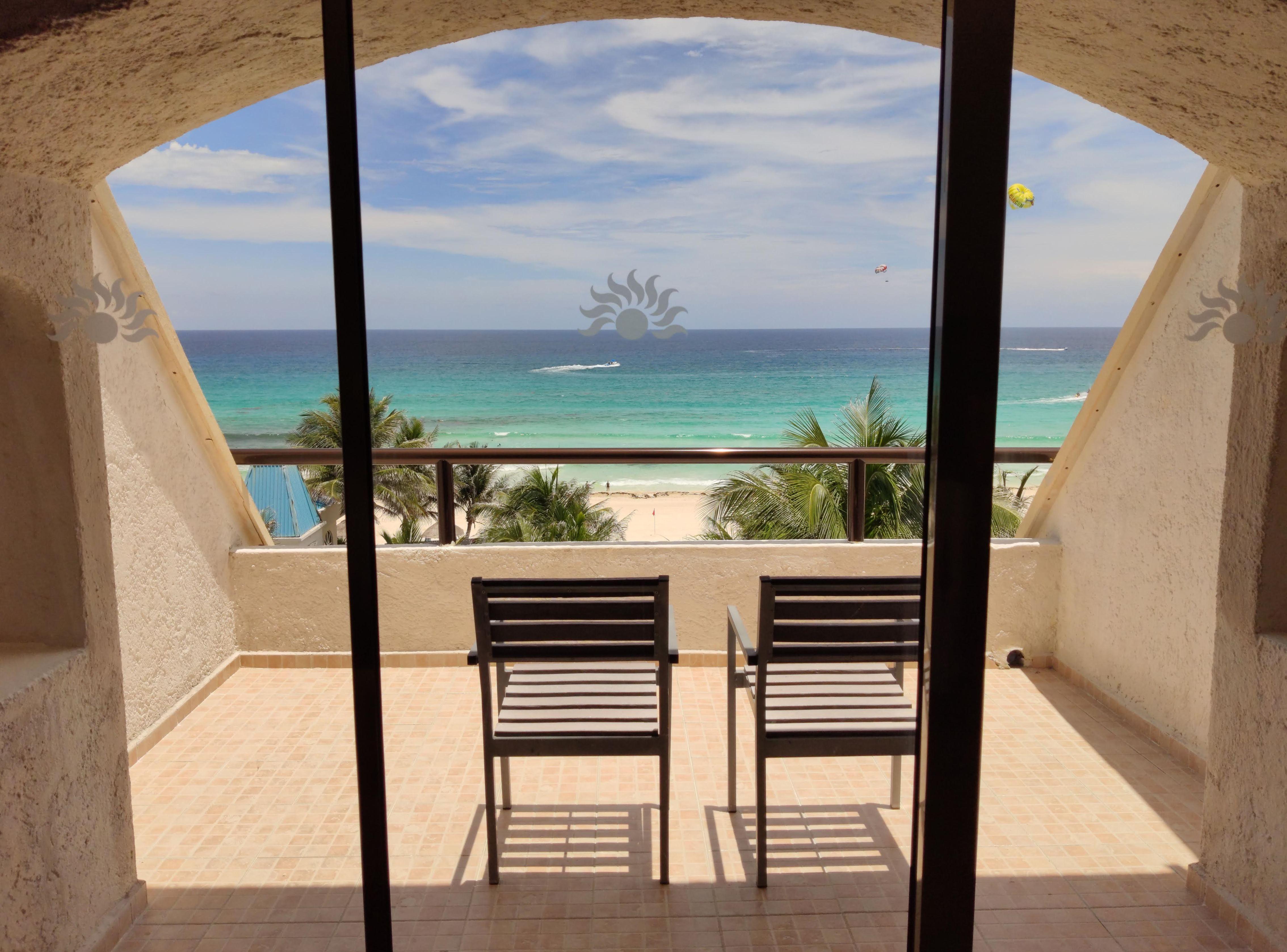 Golden Parnassus Resort & Spa (Adults Only) Канкун Экстерьер фото
