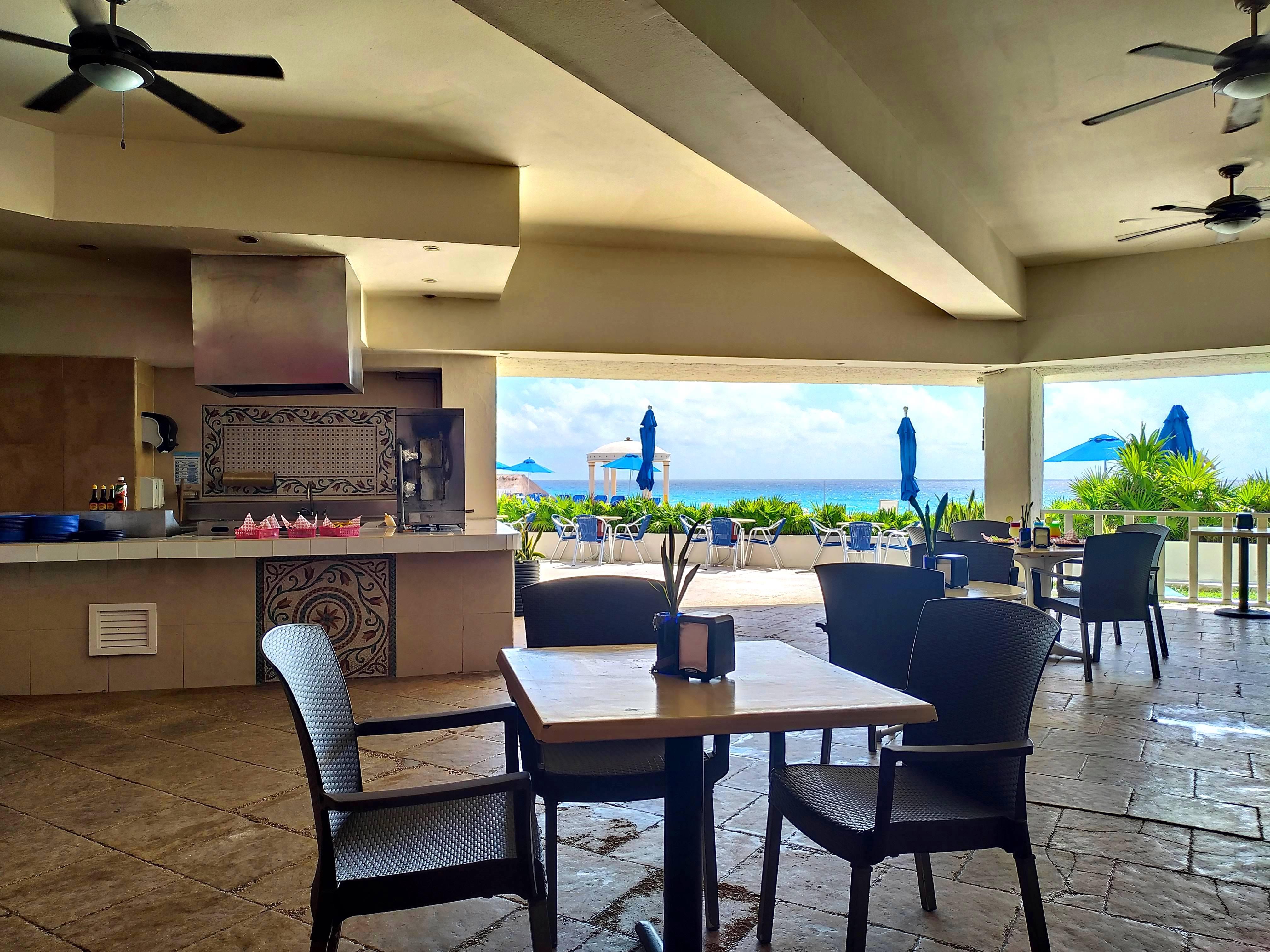Golden Parnassus Resort & Spa (Adults Only) Канкун Экстерьер фото