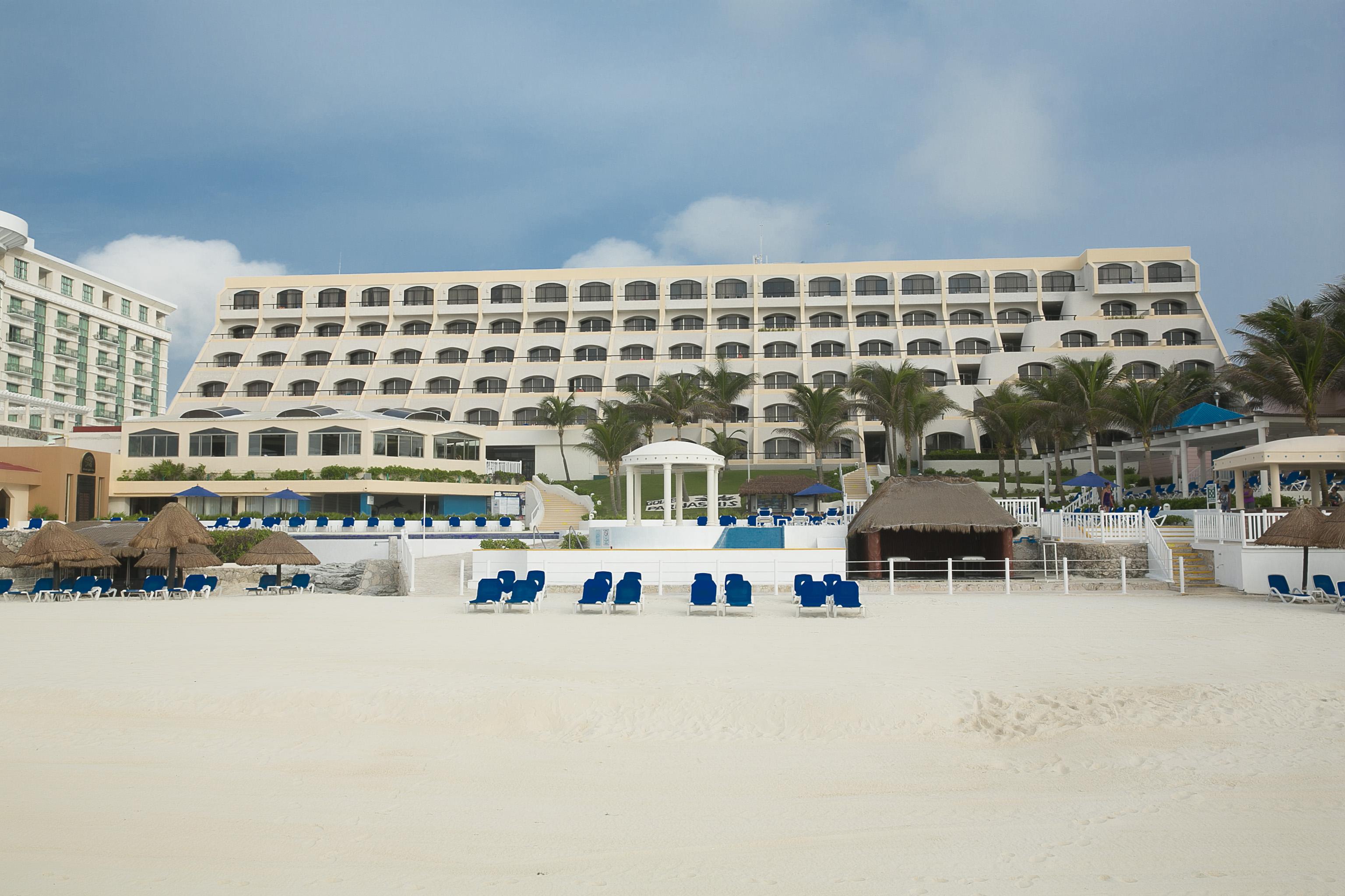 Golden Parnassus Resort & Spa (Adults Only) Канкун Экстерьер фото