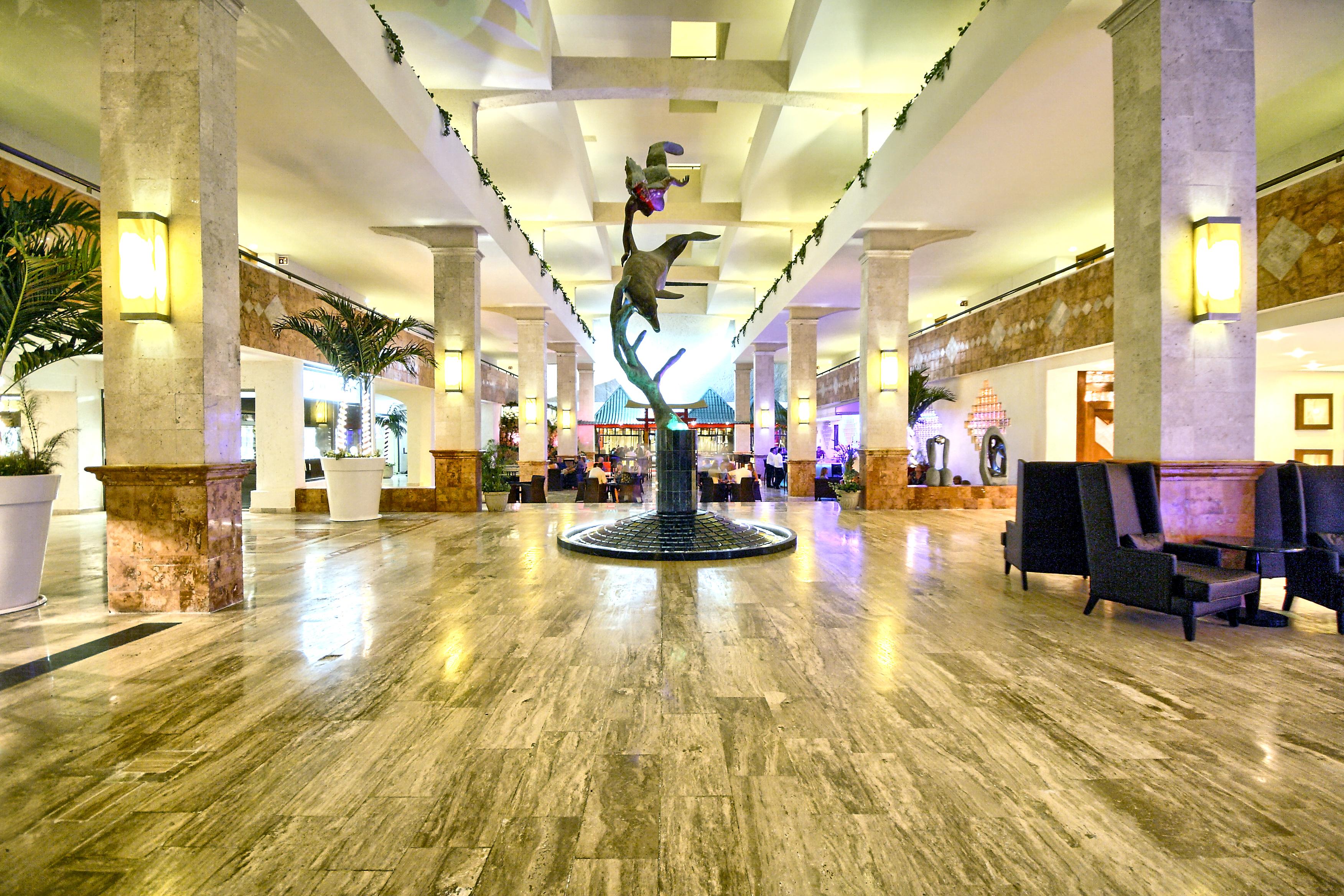 Golden Parnassus Resort & Spa (Adults Only) Канкун Экстерьер фото