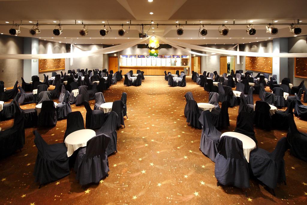 Golden Parnassus Resort & Spa (Adults Only) Канкун Экстерьер фото