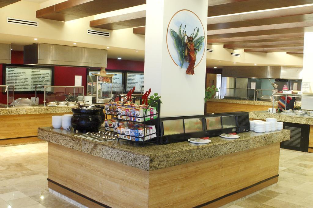 Golden Parnassus Resort & Spa (Adults Only) Канкун Экстерьер фото