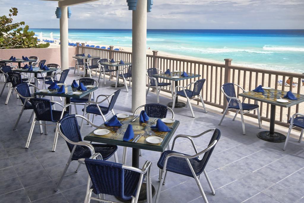 Golden Parnassus Resort & Spa (Adults Only) Канкун Экстерьер фото