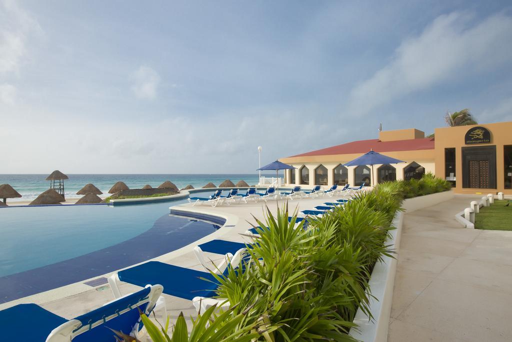 Golden Parnassus Resort & Spa (Adults Only) Канкун Экстерьер фото