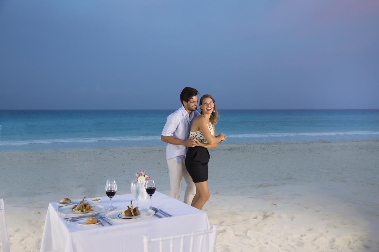 Golden Parnassus Resort & Spa (Adults Only) Канкун Экстерьер фото